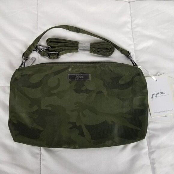 JuJuBe Camo Green Be Quick Paci Pod Bundle Bag Clutch Zip Around Pouch Accessory - Picture 9 of 11